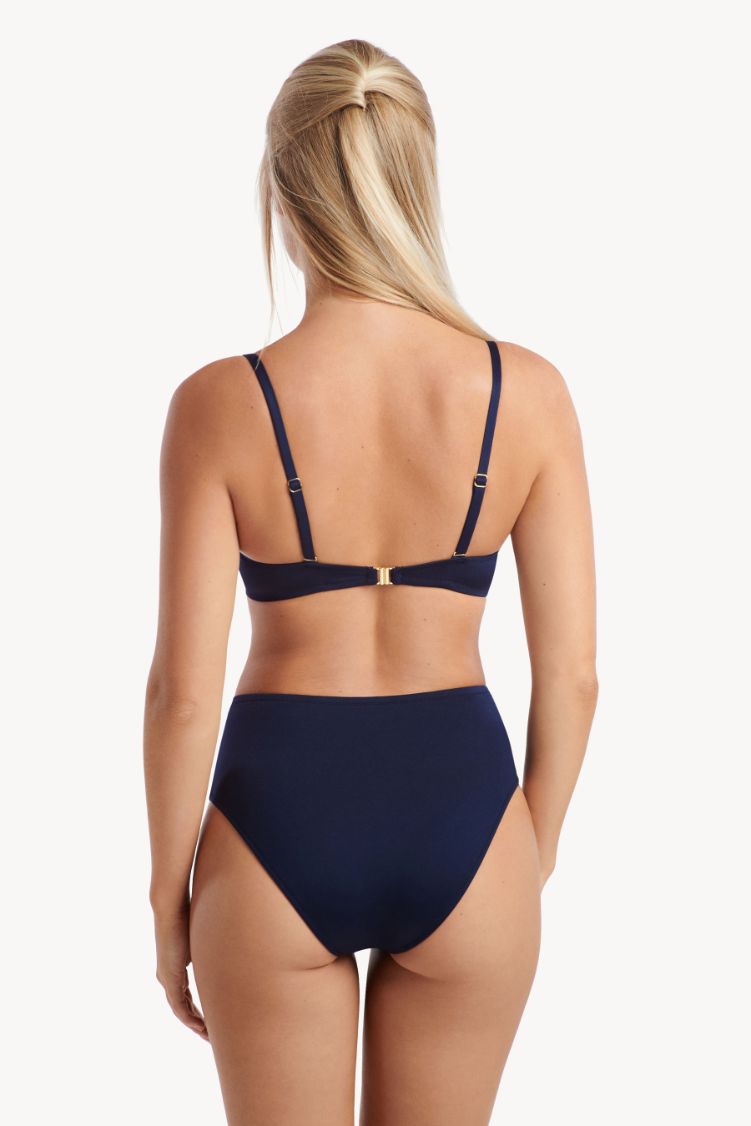 OKINAWA Bikini-Slip high-leg 41526
